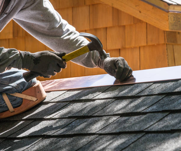 Best Affordable Roofing Company  in West Ishpeng, MI